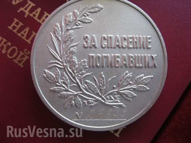 Герои России: пограничника, спасшего шесть детей при пожаре, представили к награде