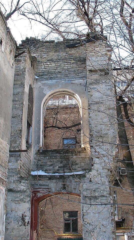 Дом Булгакова в Киеве превращен в руины 