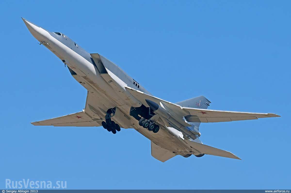 ВАЖНО: Дальние бомбардировщики Ту-22М3 нанесли удары по объектам ИГИЛ