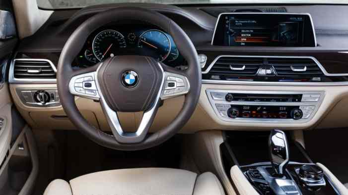 В марте BMW 7 Series получит ряд обновлений