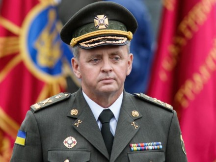 Муженко обьявил украинских «киборгов» примером героизма для всего мира — они «заставили Путина просить перемирия» 