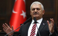 Премьер Турции назвал Обаму ответственным за поставки оружия курдам