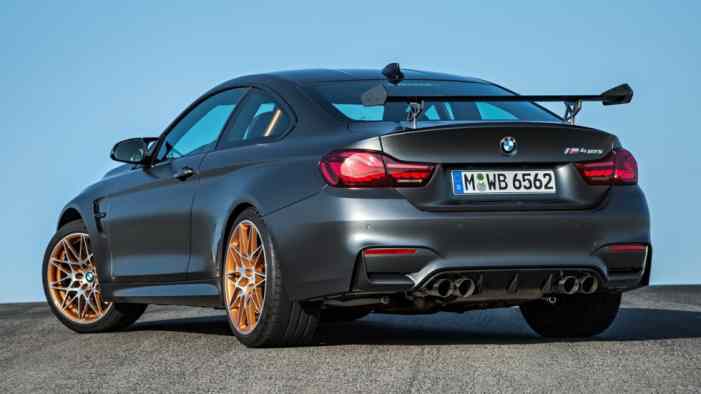 BMW покажет новый M4 CS в Женеве