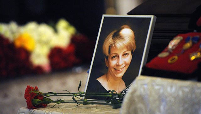 В Москве началось прощание с Доктором Лизой (ФОТО, ВИДЕО) В Москве началось прощание с Доктором Лизой (ФОТО, ВИДЕО)