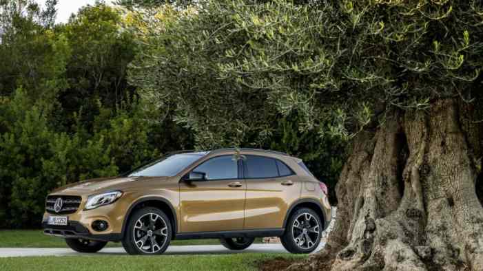 Новый Mercedes GLA замечен на тестах