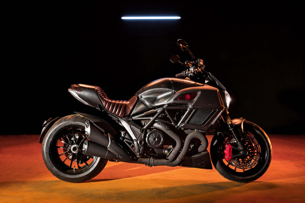 Новый Ducati Diavel Diesel: никогда не оглядывайся назад