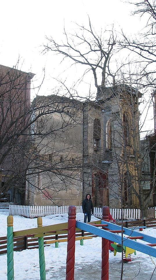 Дом Булгакова в Киеве превращен в руины 
