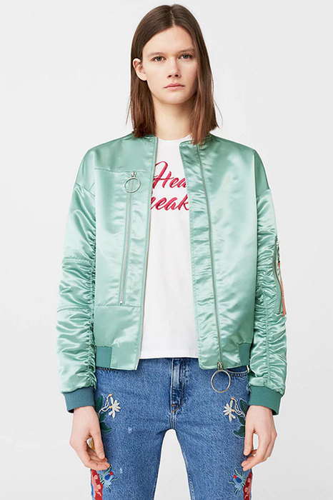 Курс на весну: 10 супермодных бомберов 2017 года