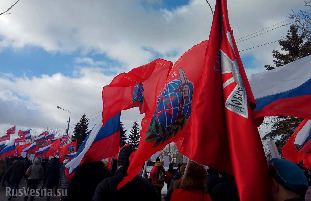 Бессмертный батальон: 5000 человек прошли с портретами своих товарищей, погибших в Афганистане и на Донбассе (ФОТО)