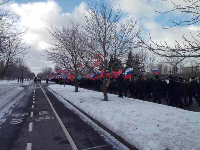 На Поклонной Горе тысячи ветеранов прошли с портретами своих товарищей из «Бессмертного батальона» 