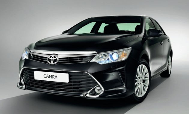 Toyota опускает цены на популярные модели