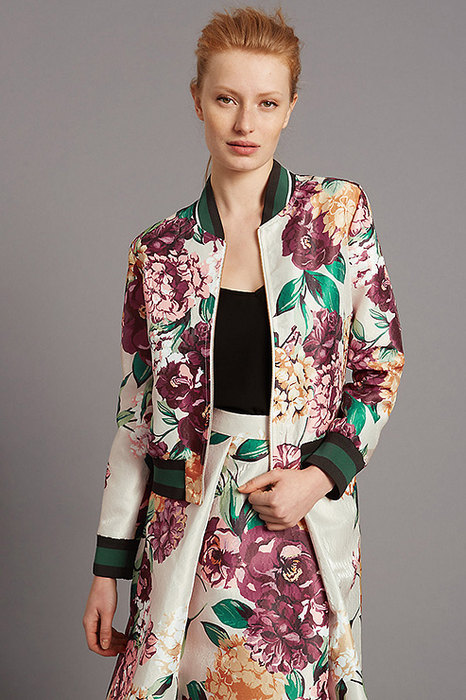 Курс на весну: 10 супермодных бомберов 2017 года