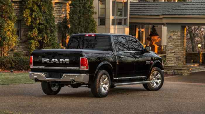 Четыре горшка: новый Ram 1500 получит двухлитровый мотор Четыре горшка: новый Ram 1500 получит двухлитровый мотор