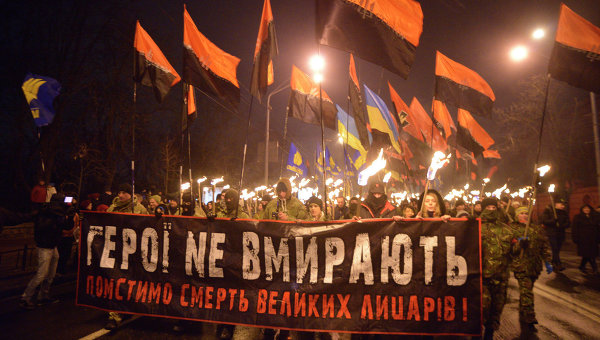 Тягнибок пообещал власти и дальше ходить маршами по Киеву вместе с «партнерами» 