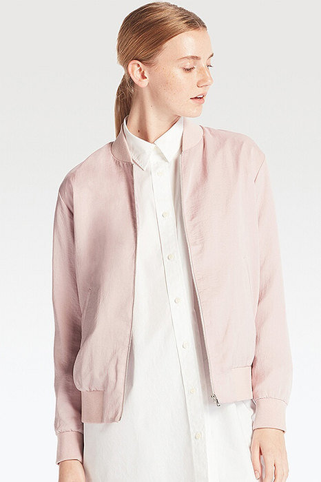 Курс на весну: 10 супермодных бомберов 2017 года