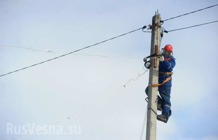ВСУ открыли огонь по южным селам ДНР, повреждены линии электропередач