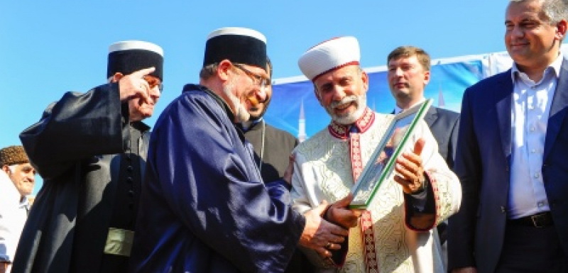 Крымские татары рассказали делегации ЕС о преимуществах жизни в российском Крыму и разоблачили мифы об ущемлении 