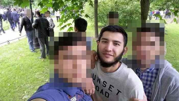 В Киргизии допросили родственников предполагаемого смертника из Петербурга 