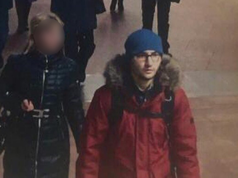 Опубликованы новые фото предполагаемого исполнителя теракта в Петербурге