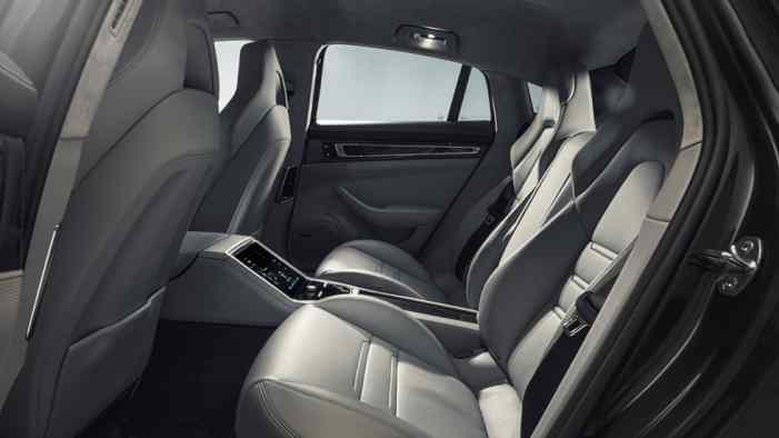 Клиенты хотят пятиместный хэтчбек Porsche Panamera Клиенты хотят пятиместный хэтчбек Porsche Panamera