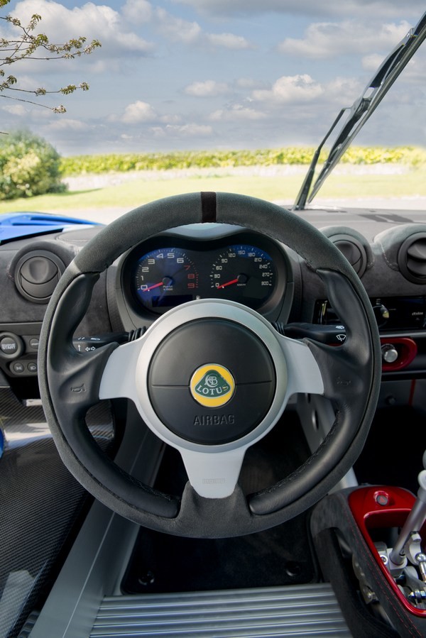 Lotus подготовил новую версию Exige 380