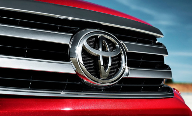 Toyota отчиталась об успехах в России за 15 лет работы