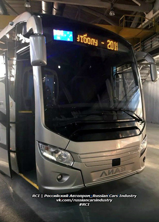 Представлен автобус большого класса ЛиАЗ Cruise