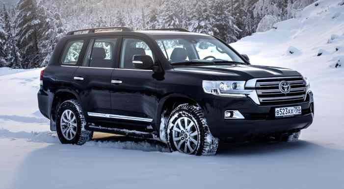 Toyota отчиталась о продажах в России в 2017 году Toyota отчиталась о продажах в России в 2017 году