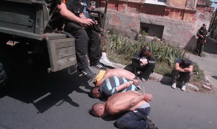 Российские СМИ: Украина удерживает около тысячи пленных ополченцев Донбасса 