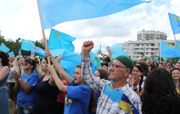 Беглые «свидомые» из Крыма угрожают пикетировать Порошенко совместно с меджлисовцами 