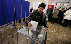 Кремль опроверг планы повысить явку «неполитическими референдумами»