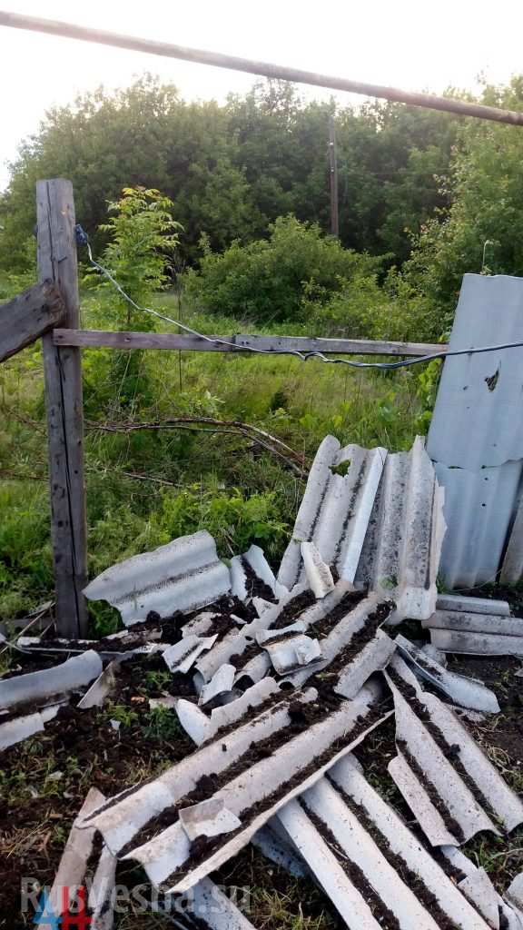 СРОЧНО: ВСУ открыли огонь по Макеевке, есть попадания в жилой сектор (ФОТО)