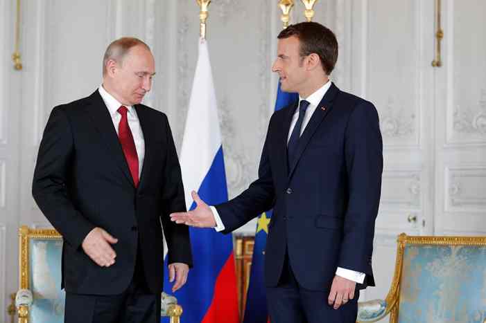 Рандеву в Версале: что Путин обсудил на первой встрече с Макроном