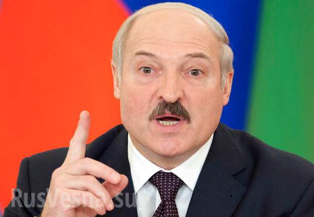 Украинские мигранты едут в Белоруссию ради спасения, — Лукашенко