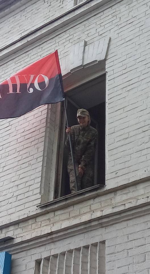 В Киеве жестко избили нацистов, пытавшихся сорвать акцию «Бессмертный полк» 