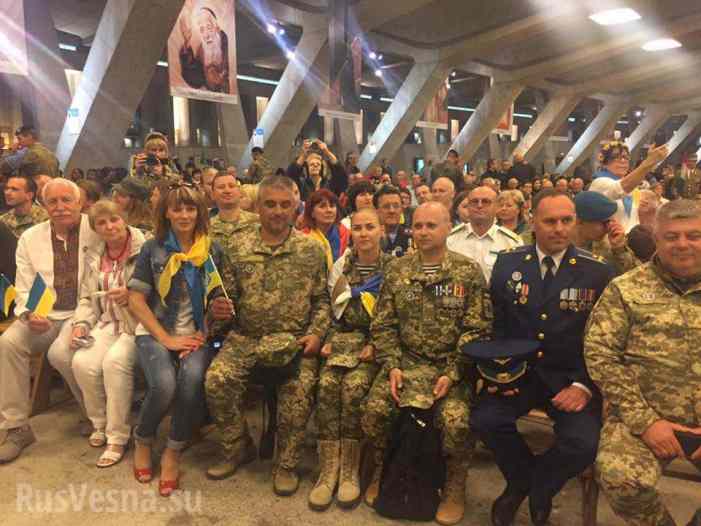 Папа римский встретился с «атошниками» в Ватикане (ФОТО, ВИДЕО)