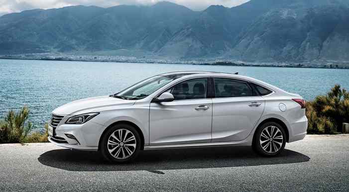 Новый седан Changan Raeton CC показали на официальных фото Новый седан Changan Raeton CC показали на официальных фото