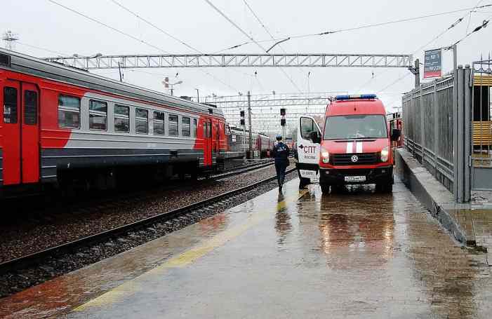 Сбой стрелки, данные пострадавших: подробности столкновения поездов на Курском вокзале