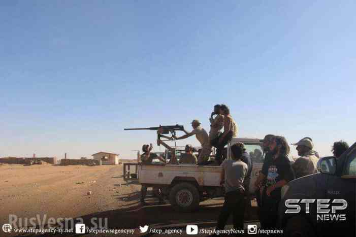 Опубликованы кадры, как спецназ США готовит боевиков на новой базе в Сирии (ФОТО) Опубликованы кадры, как спецназ США готовит боевиков на новой базе в Сирии (ФОТО)