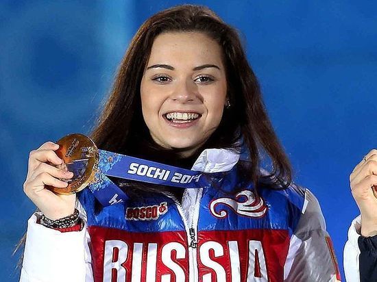 Олимпийскую чемпионку фигуристку Сотникову 