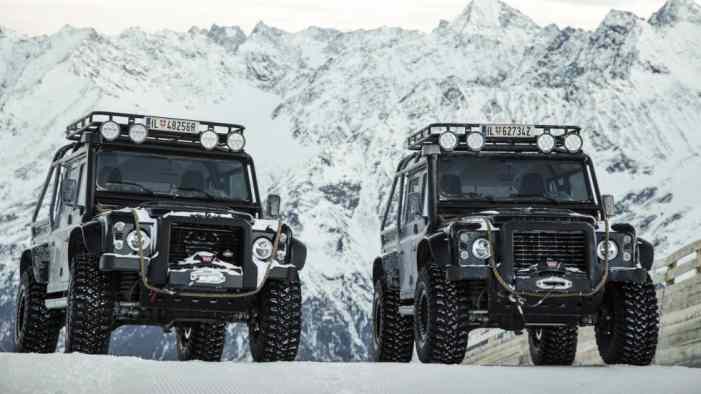 Новый Land Rover Defender станет «молодежнее»