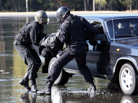 СМИ сообщили о попытке похищения на Украине экс-депутата Госдумы СМИ сообщили о попытке похищения на Украине экс-депутата Госдумы