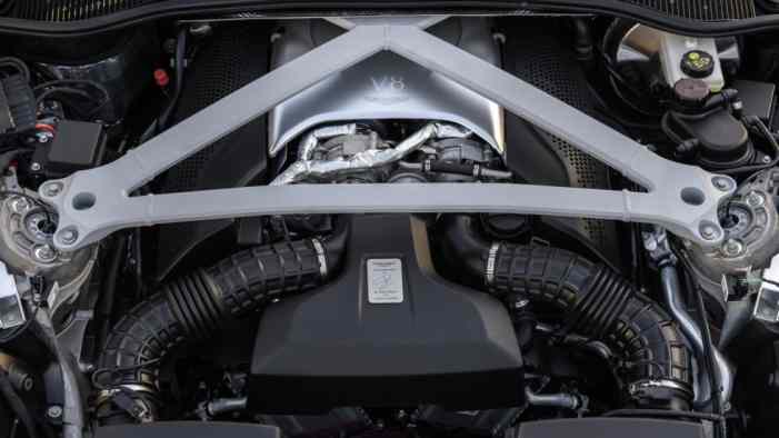 Aston Martin получил «мерседесовский» двигатель