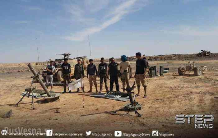 Опубликованы кадры, как спецназ США готовит боевиков на новой базе в Сирии (ФОТО) Опубликованы кадры, как спецназ США готовит боевиков на новой базе в Сирии (ФОТО)