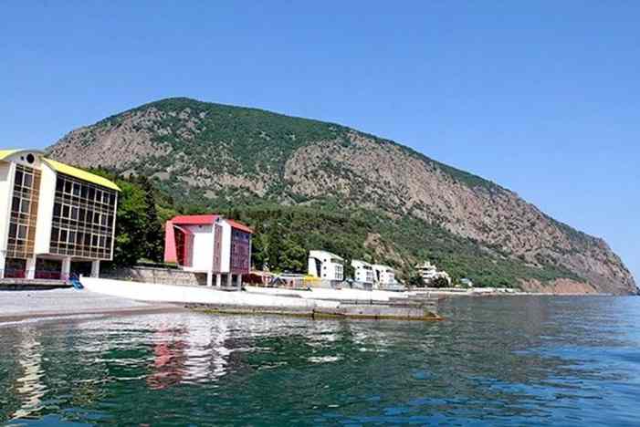 «Азов» или «Артек»? 