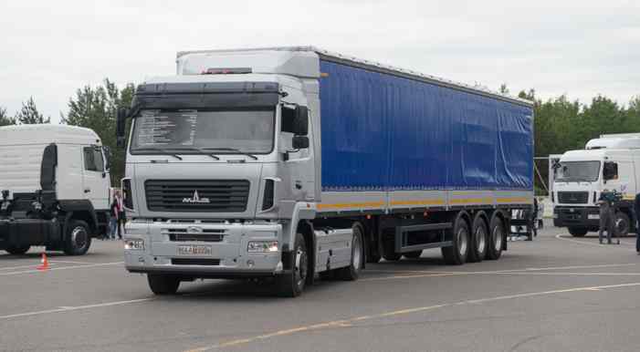 МАЗ начнёт обслуживать двигатели Mercedes в России