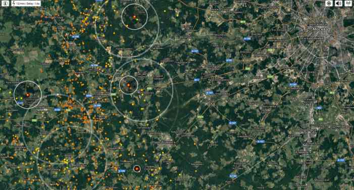 Идущий на Москву грозовой апокалипсис отследили онлайн: Подмосковье затопило