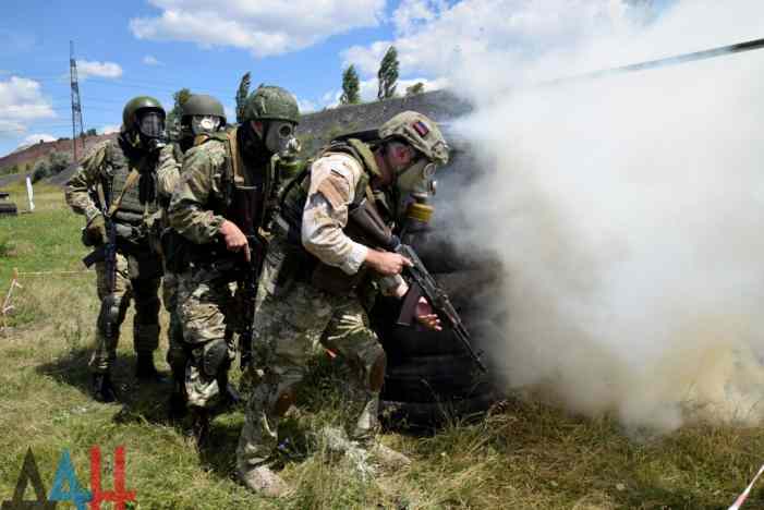 Спецподразделения ДНР состязались в тактической стрельбе (+ВИДЕО, ФОТО)