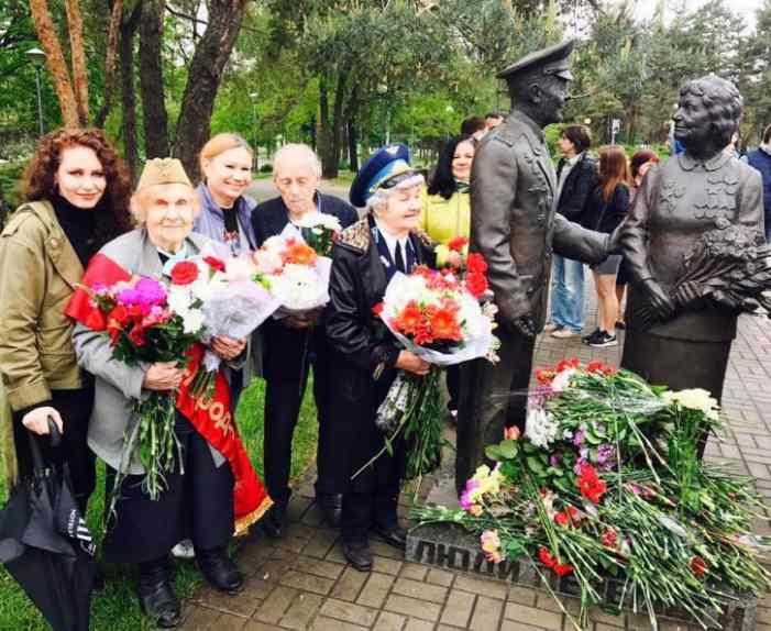 Погибла экс-депутат Рады Ирина Бережная, оспаривавшая переименование проспекта Ватутина Погибла экс-депутат Рады Ирина Бережная, оспаривавшая переименование проспекта Ватутина