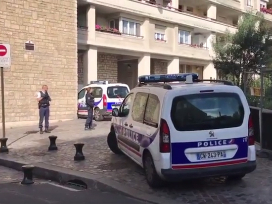 Во Франции ранен при задержании напавший на военнослужащих